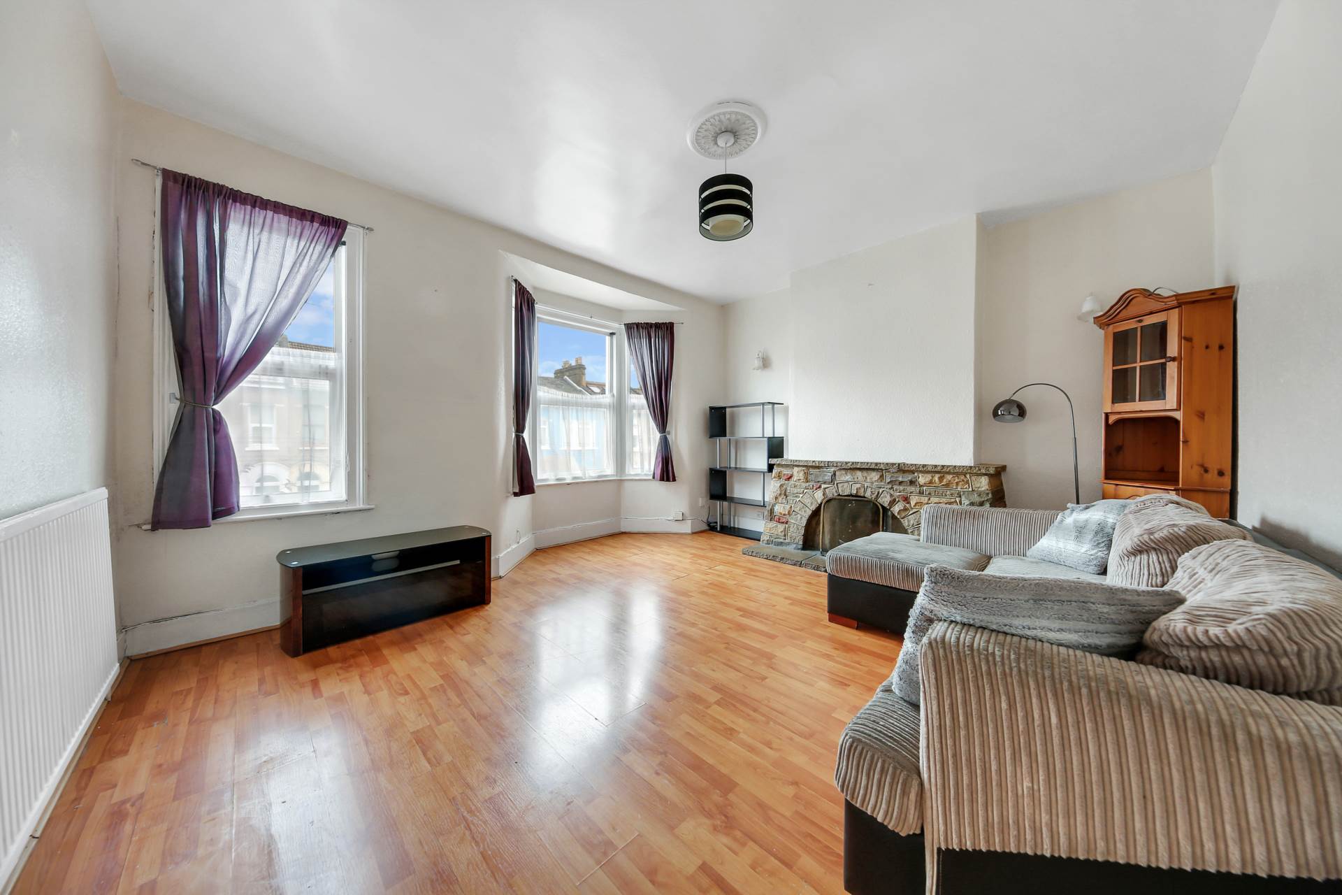 Additional Property Image 1 bedroom Flat for sale in London 5