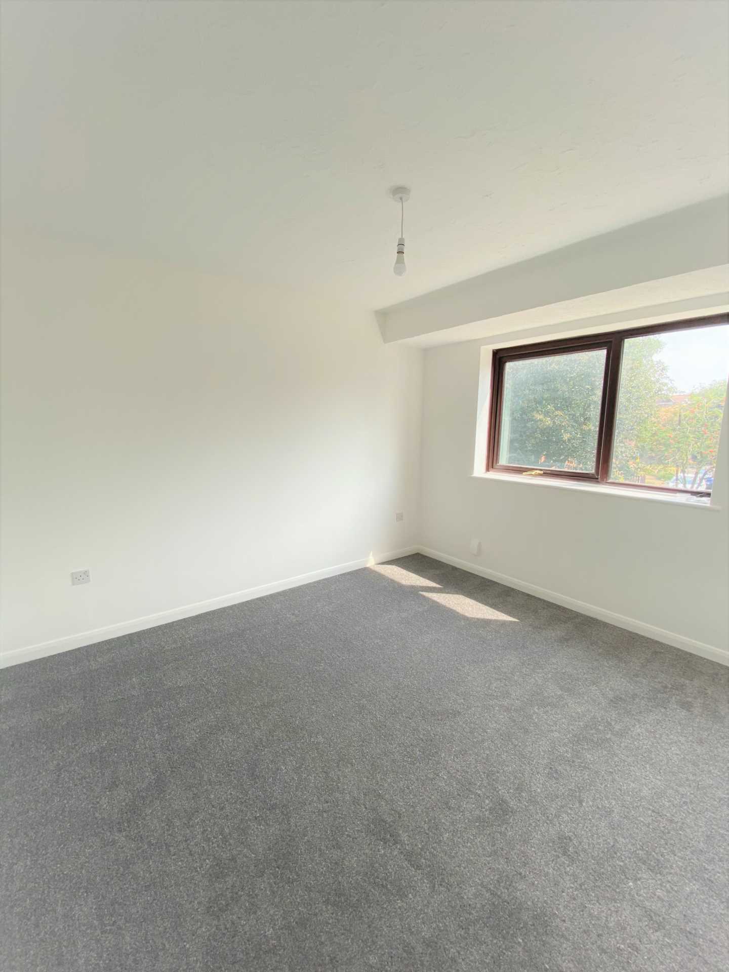 Additional Property Image 2 bedroom Terraced to rent in Southend On Sea 6