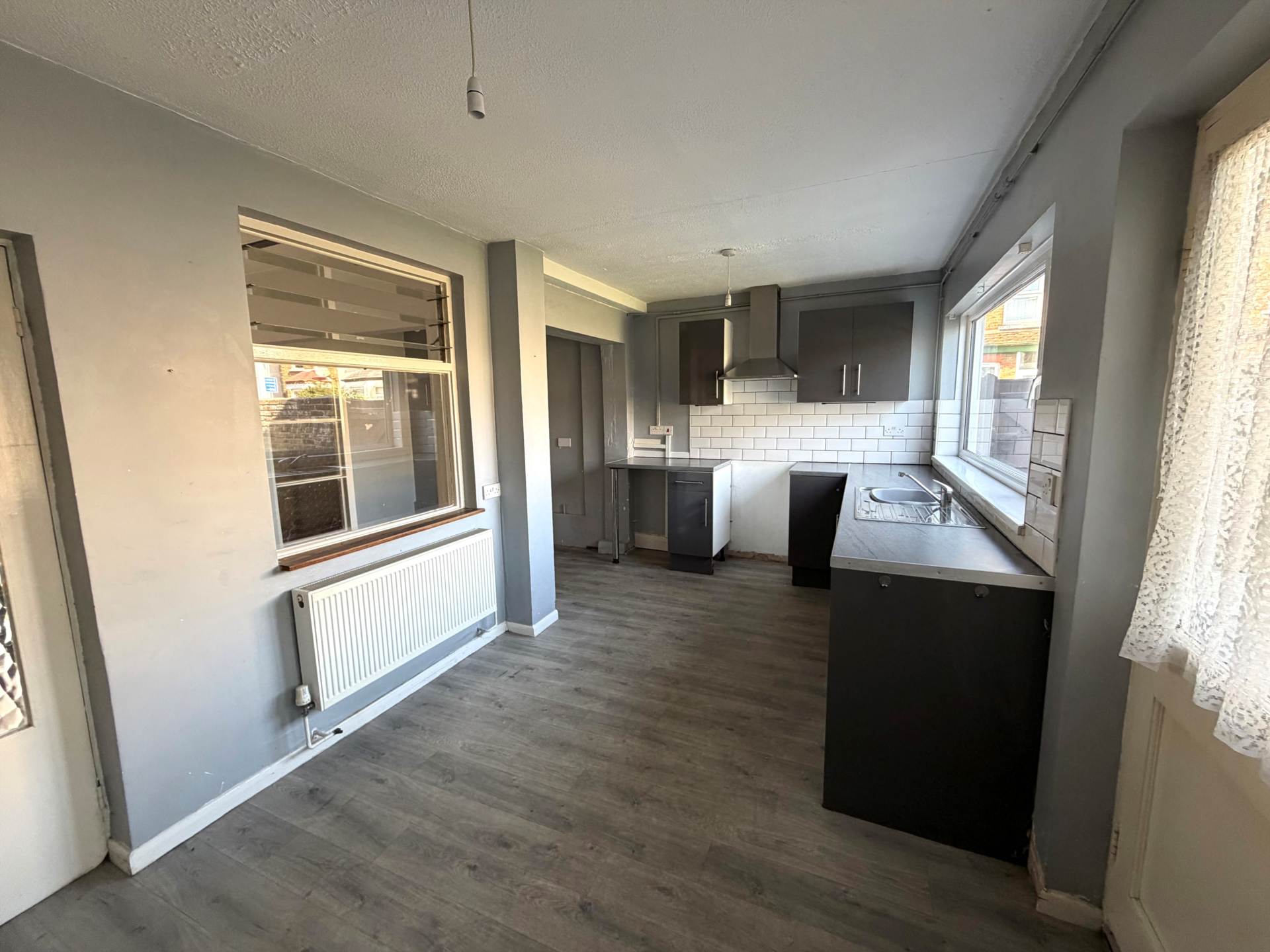 Additional Property Image 2 bedroom Semi Detached to rent in Southend On Sea 4