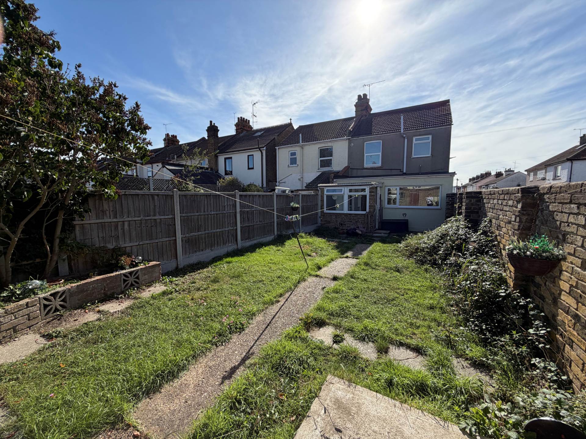 Additional Property Image 2 bedroom Semi Detached to rent in Southend On Sea 8