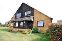 1 bedroom Semi Detached for sale in Southend On Sea