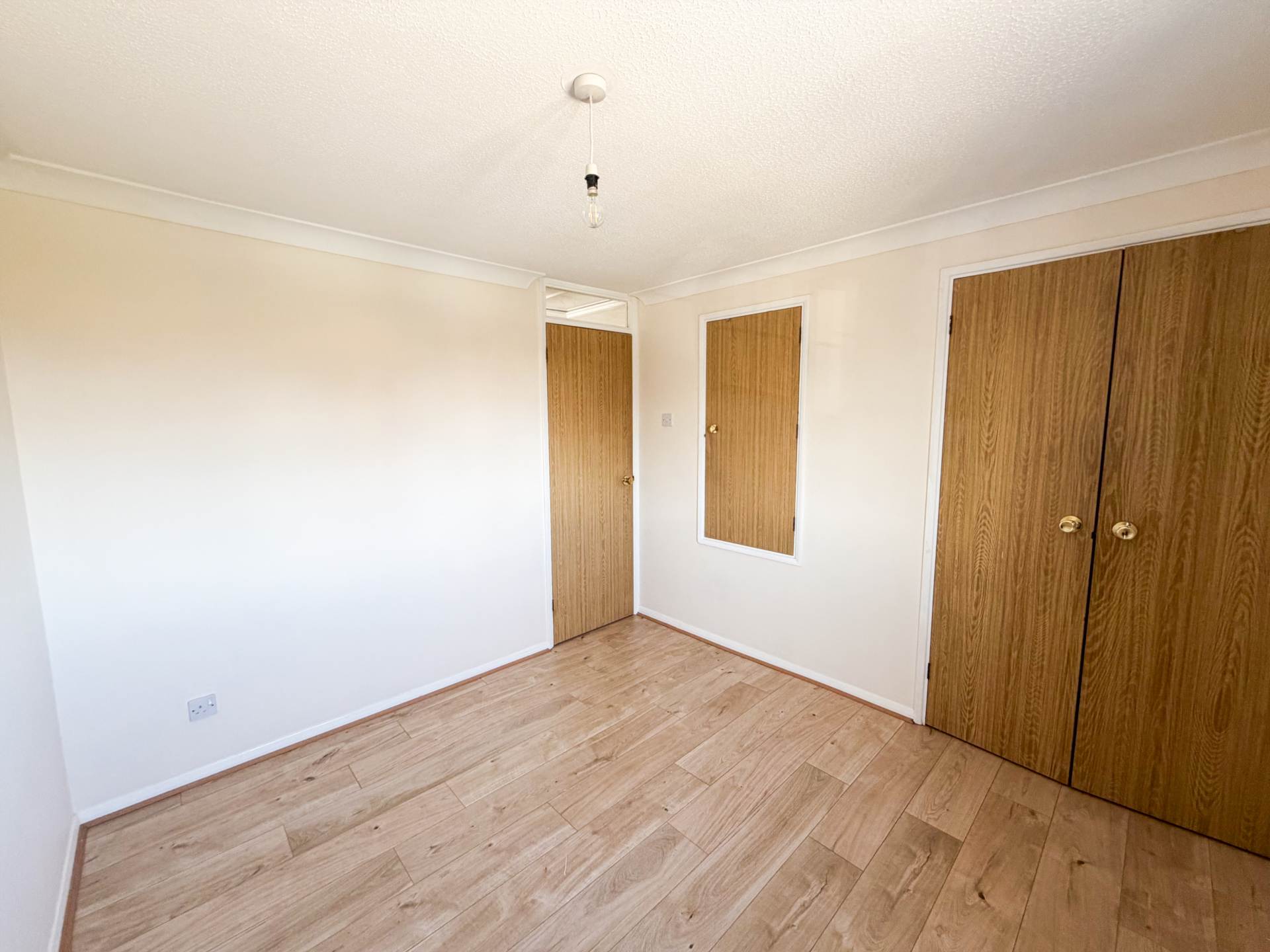 Additional Property Image 2 bedroom Semi Detached for sale in Hockley 7