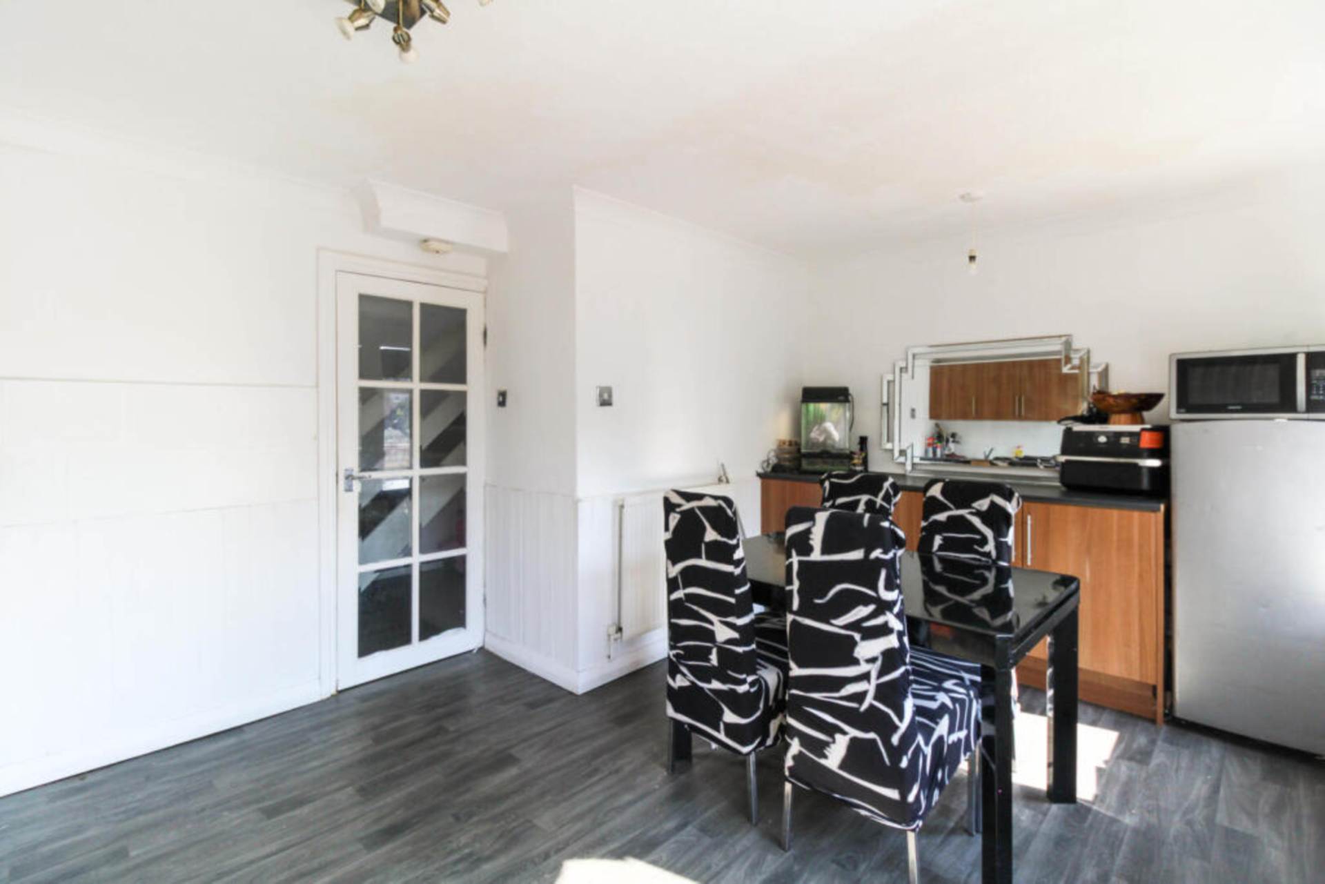 Additional Property Image 4 bedroom Semi Detached for sale in Southend On Sea 4
