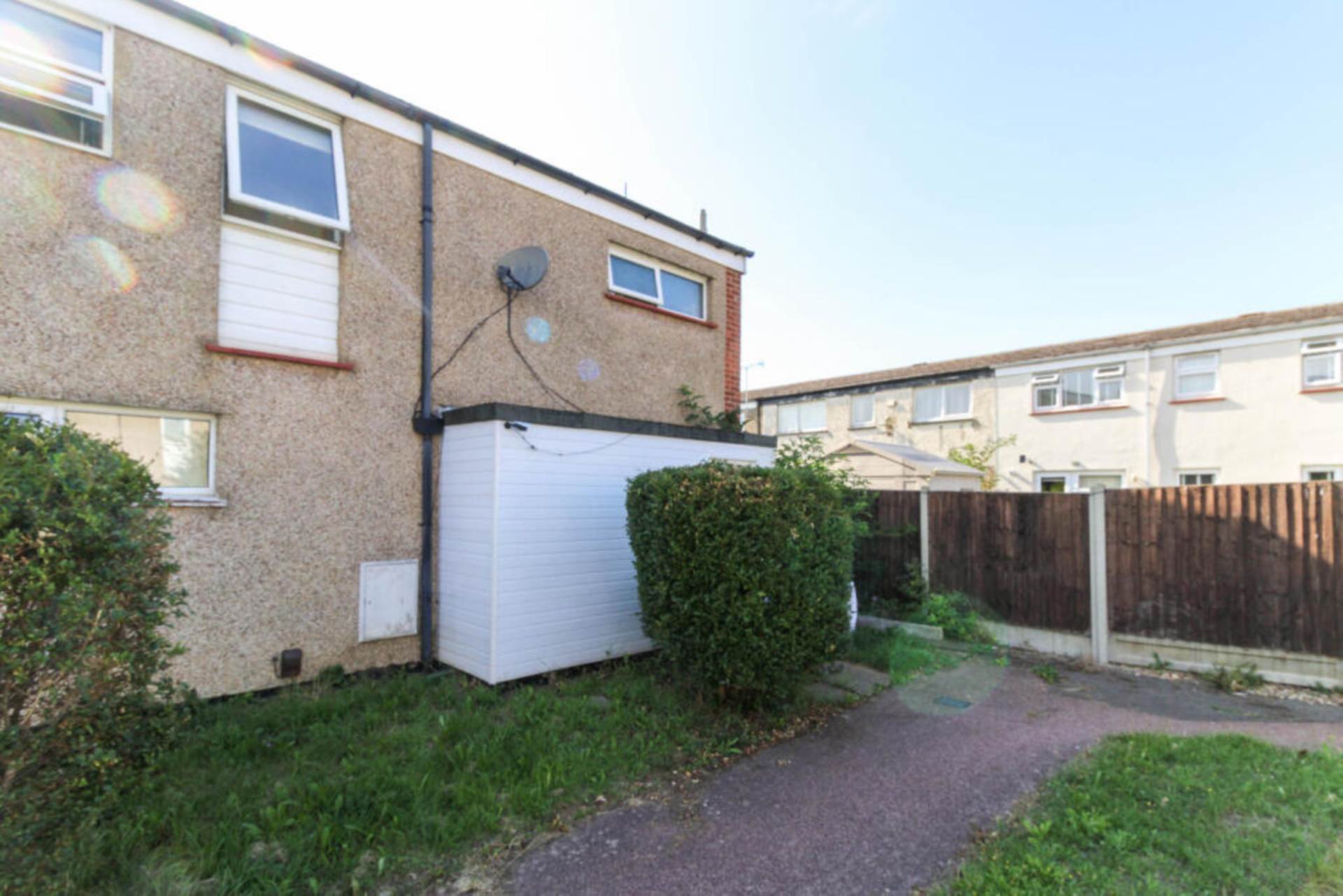 Additional Property Image 4 bedroom Semi Detached for sale in Southend On Sea 10