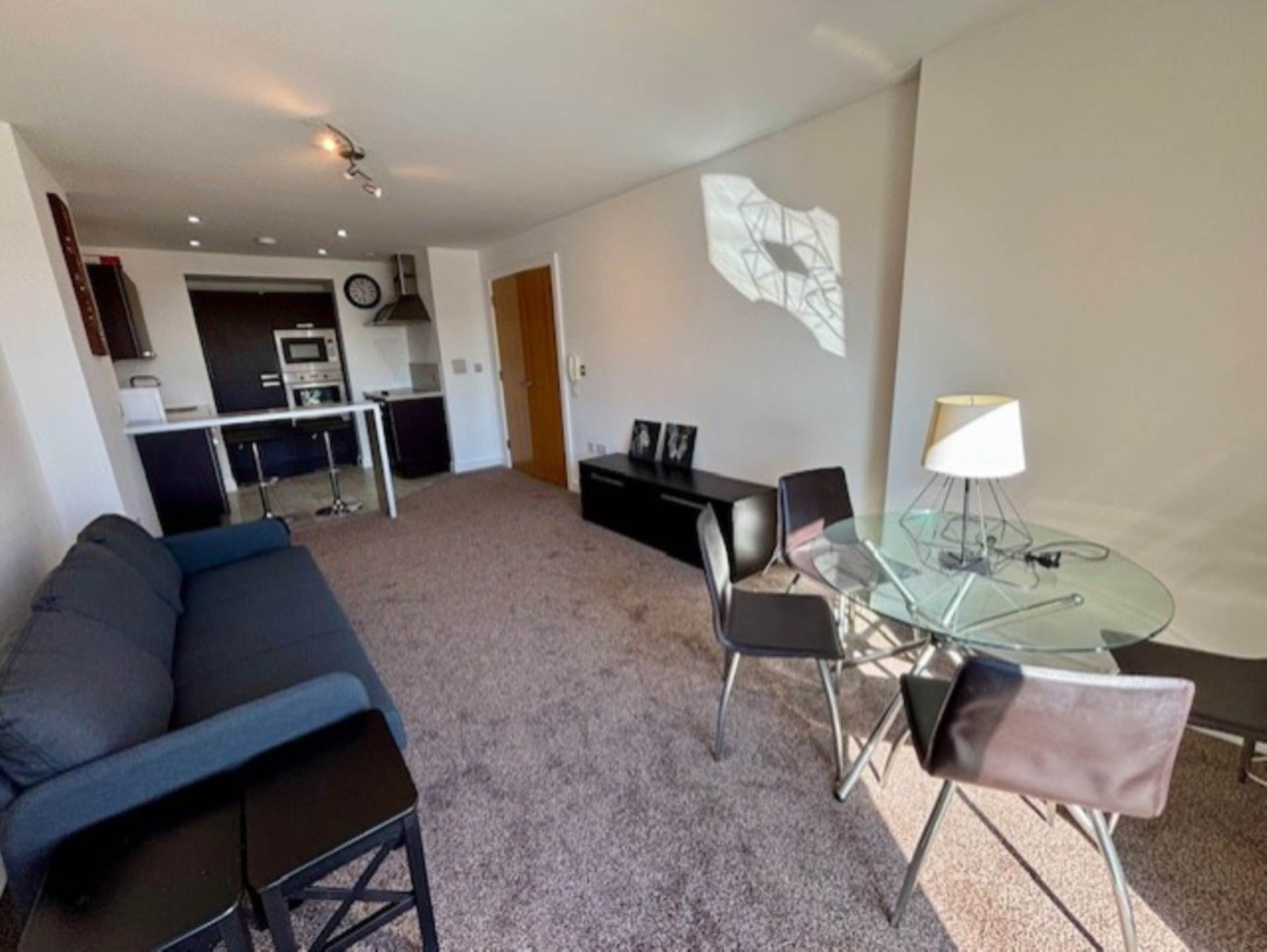 Additional Property Image 2 bedroom Apartment to rent in Manchester 5