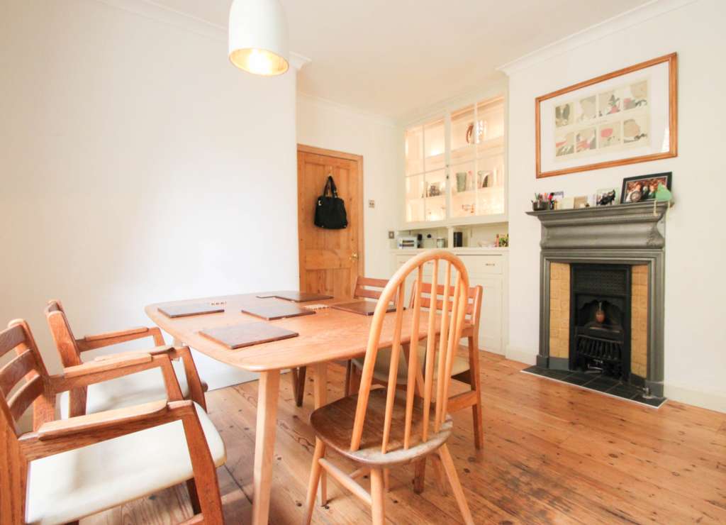 Additional Property Image 2 bedroom Maisonette to rent in London 3