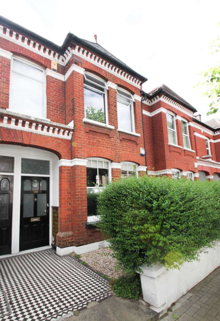 Additional Property Image 2 bedroom Maisonette to rent in London 13