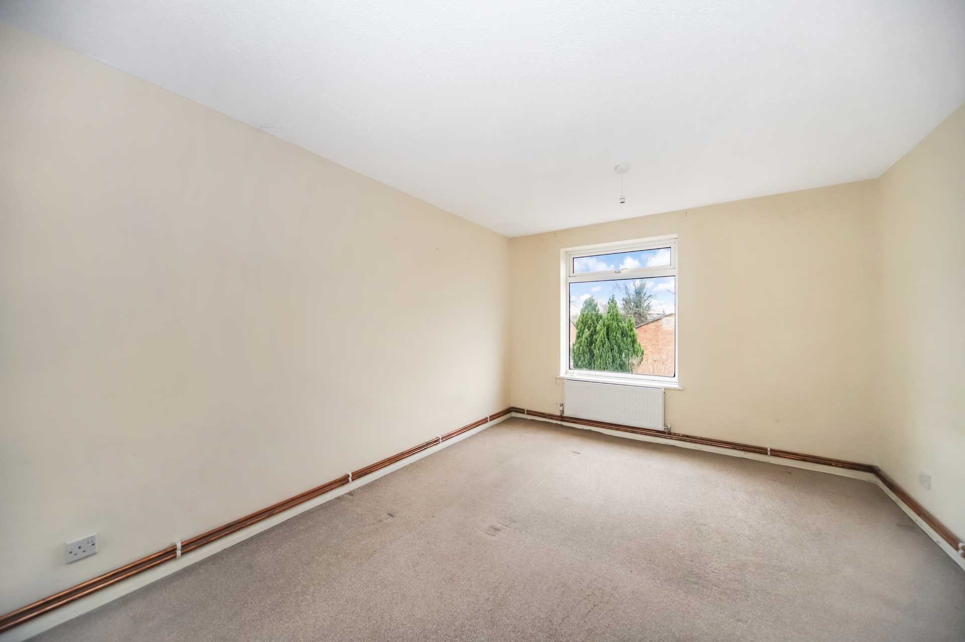 Additional Property Image 3 bedroom End of Terrace to rent in Tring 6
