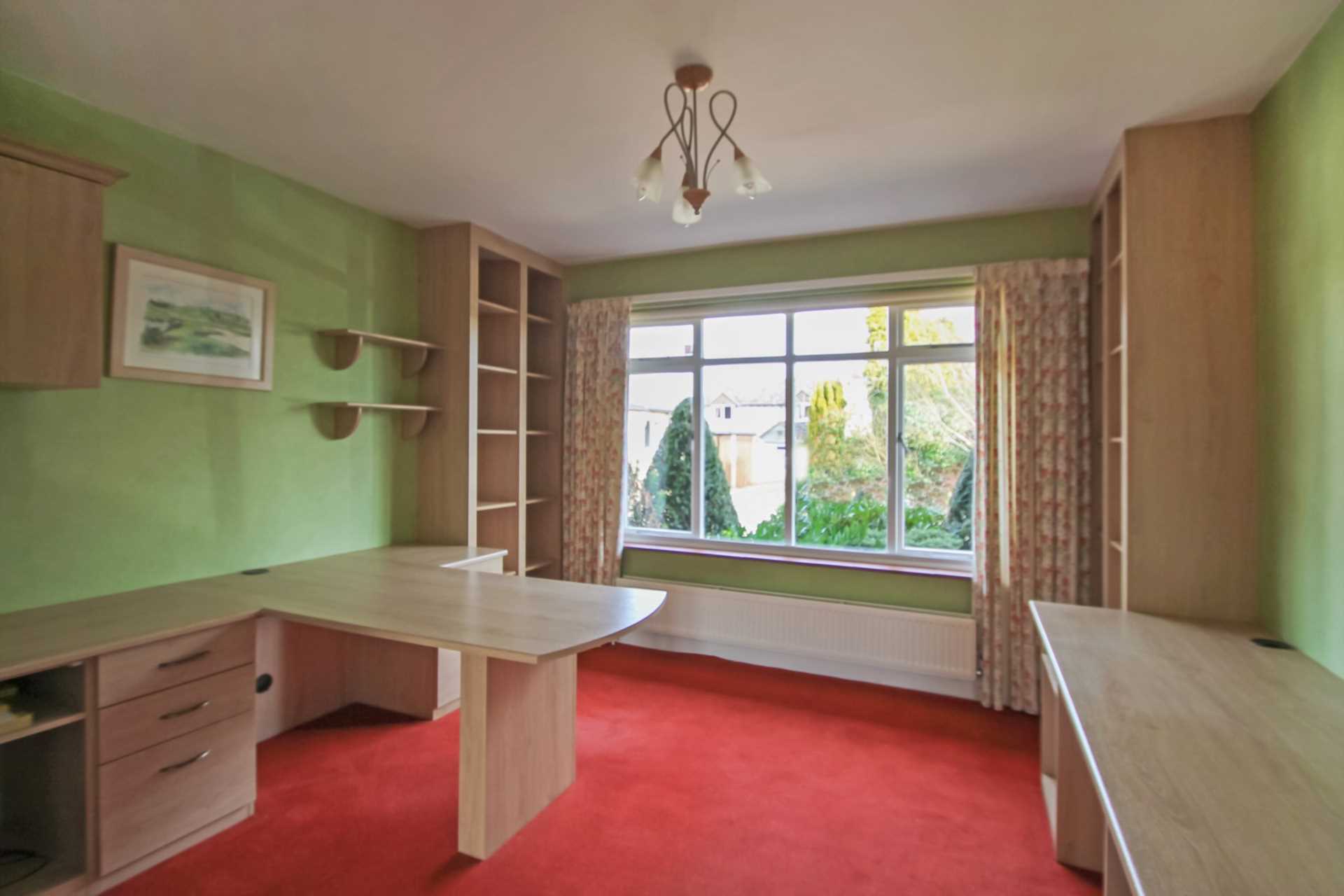 Additional Property Image 5 bedroom Detached to rent in Leighton Buzzard 6