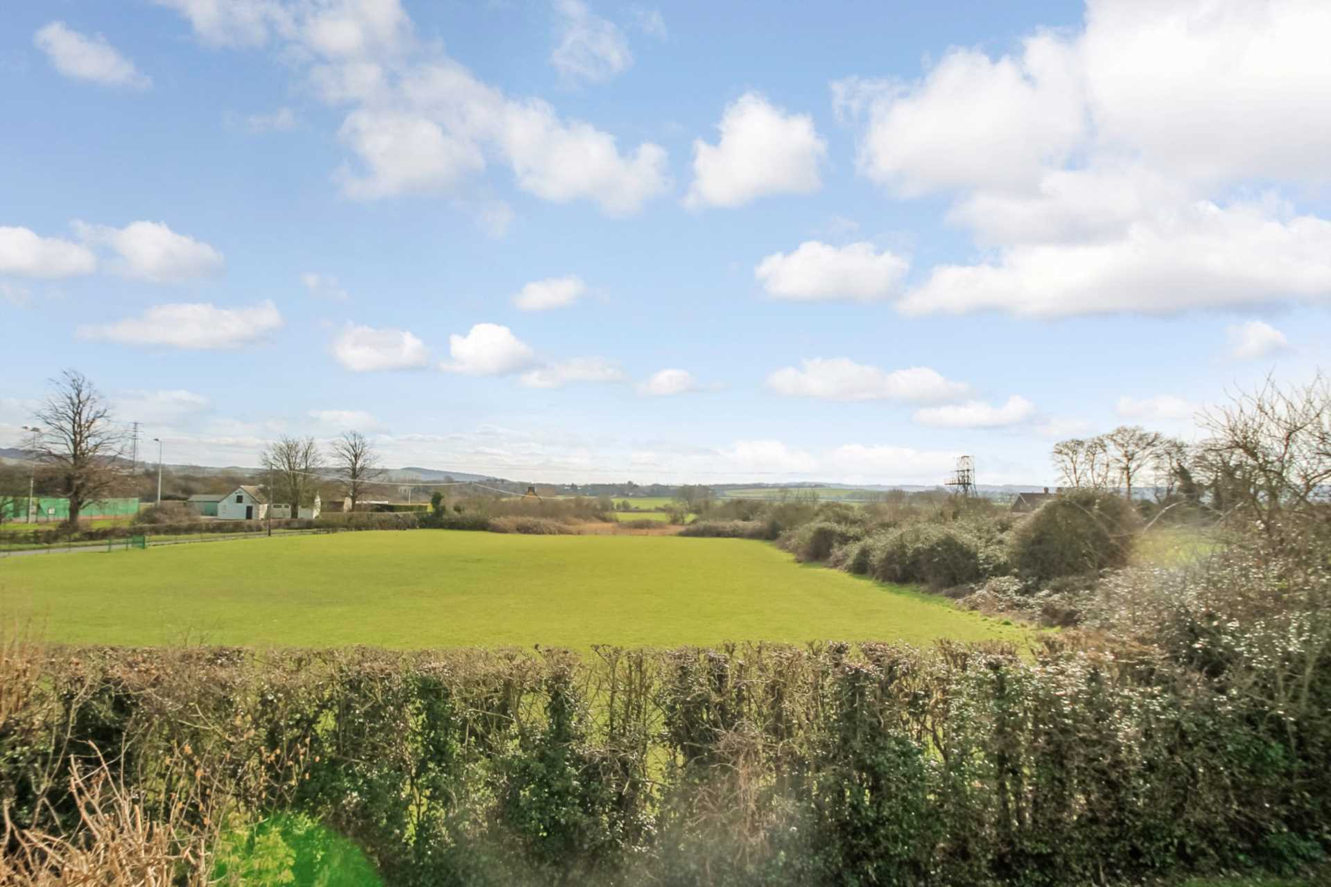 Additional Property Image 5 bedroom Detached to rent in Leighton Buzzard 12
