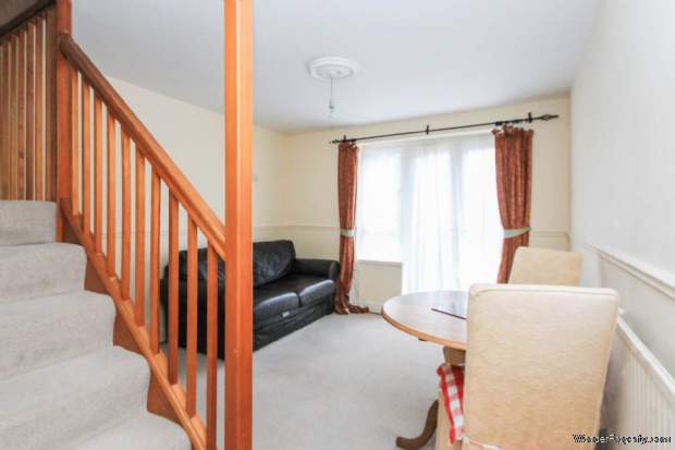 Additional Property Image 1 bedroom Terraced for sale in Tring 2