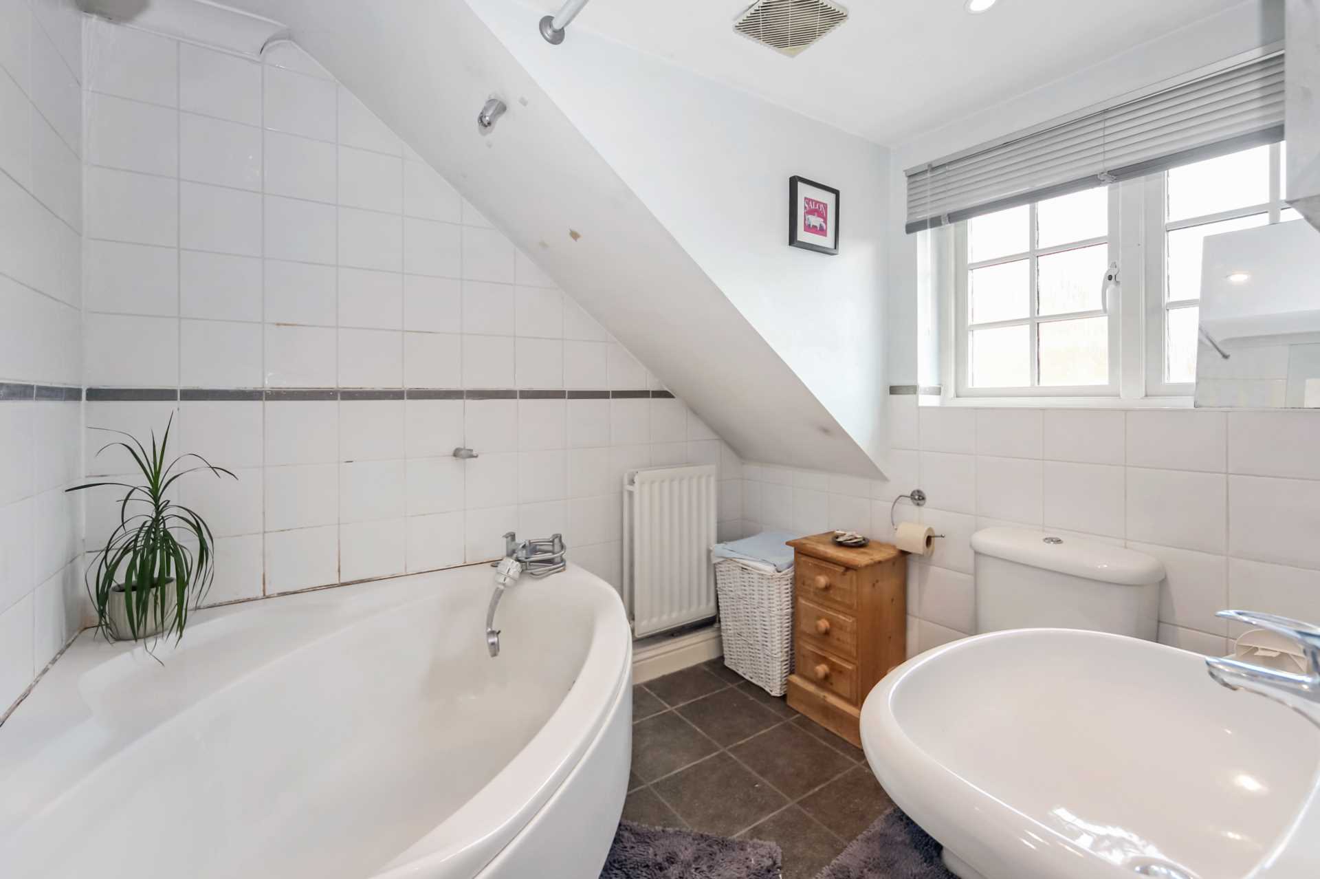 Additional Property Image 1 bedroom End of Terrace to rent in Aylesbury 7