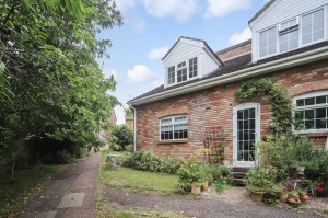 1 bedroom House to rent in Tring