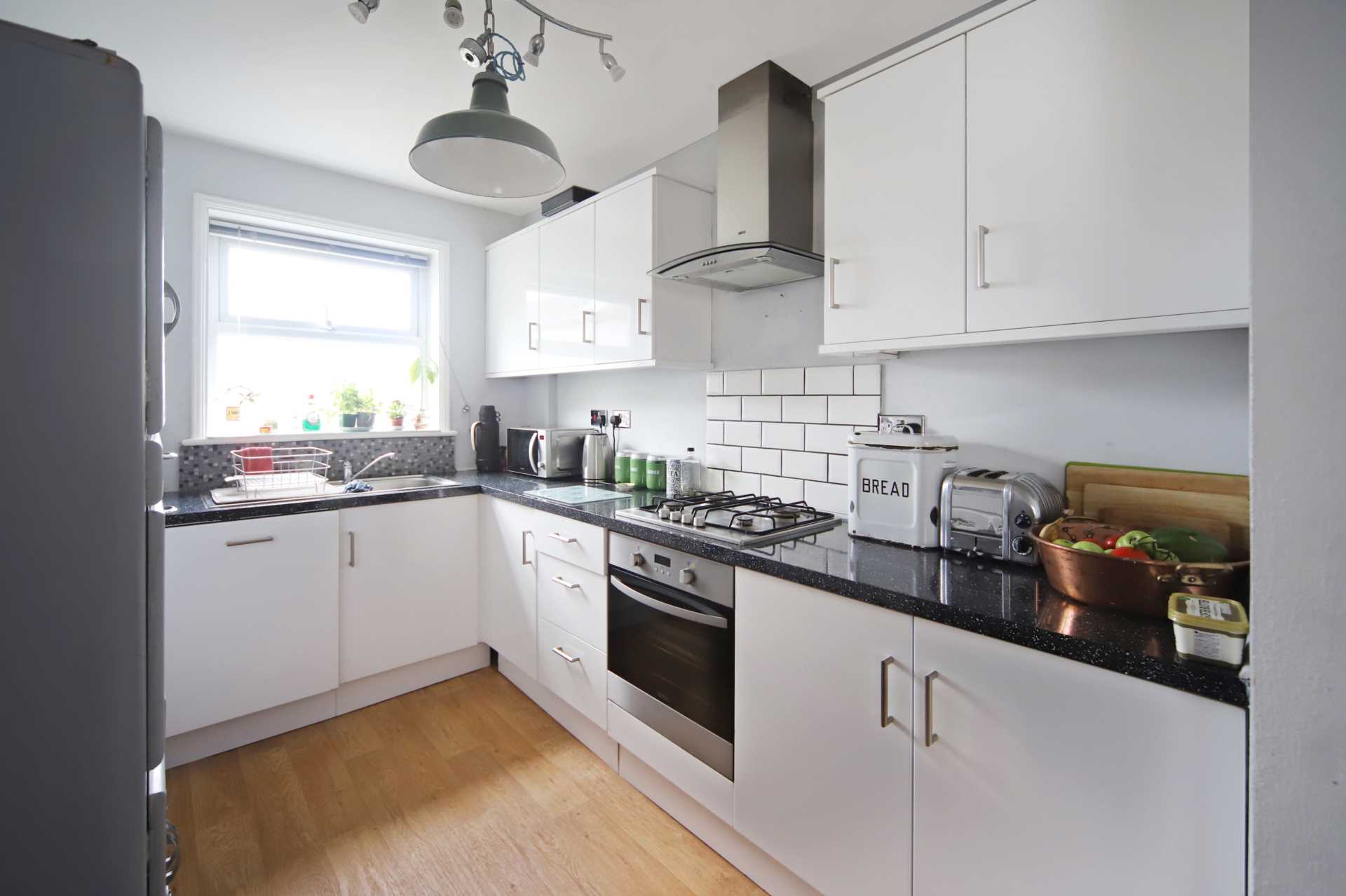 Additional Property Image 4 bedroom Semi Detached to rent in Tring 9