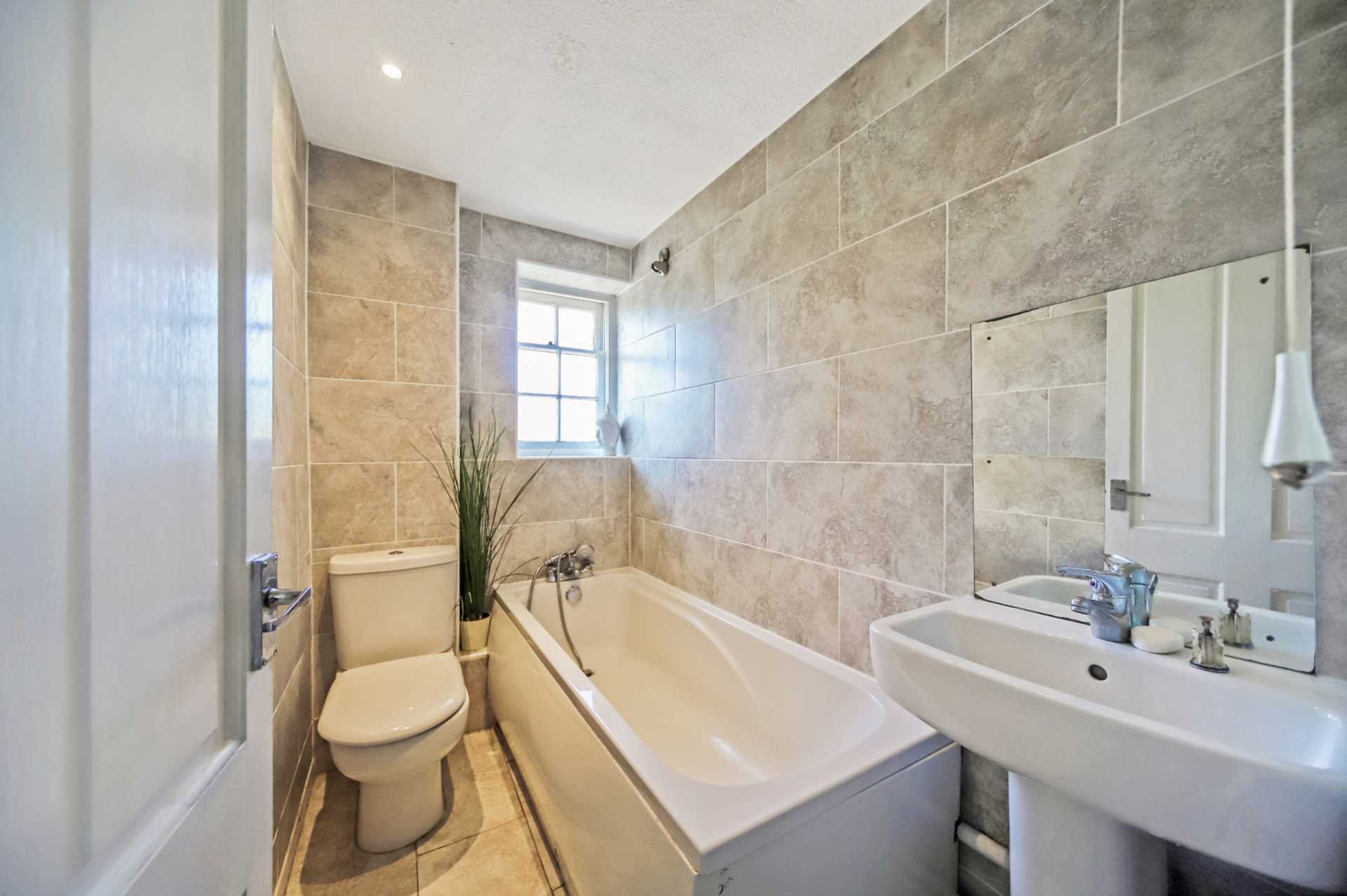 Additional Property Image 2 bedroom Apartment to rent in Tring 7