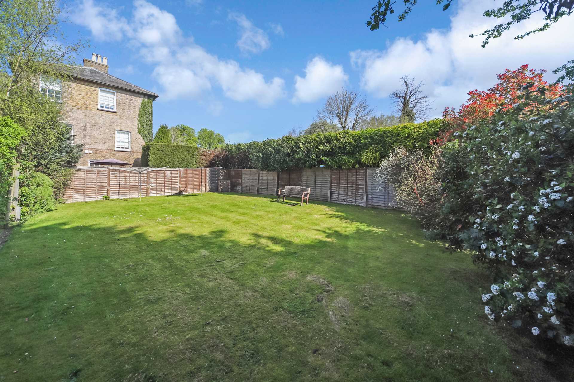 Additional Property Image 2 bedroom Apartment to rent in Tring 8