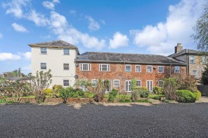 2 bedroom Apartment to rent in Tring