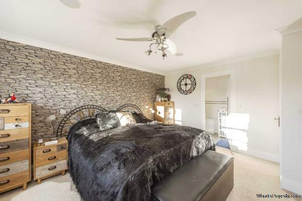 Additional Property Image 4 bedroom Detached for sale in Tring 15