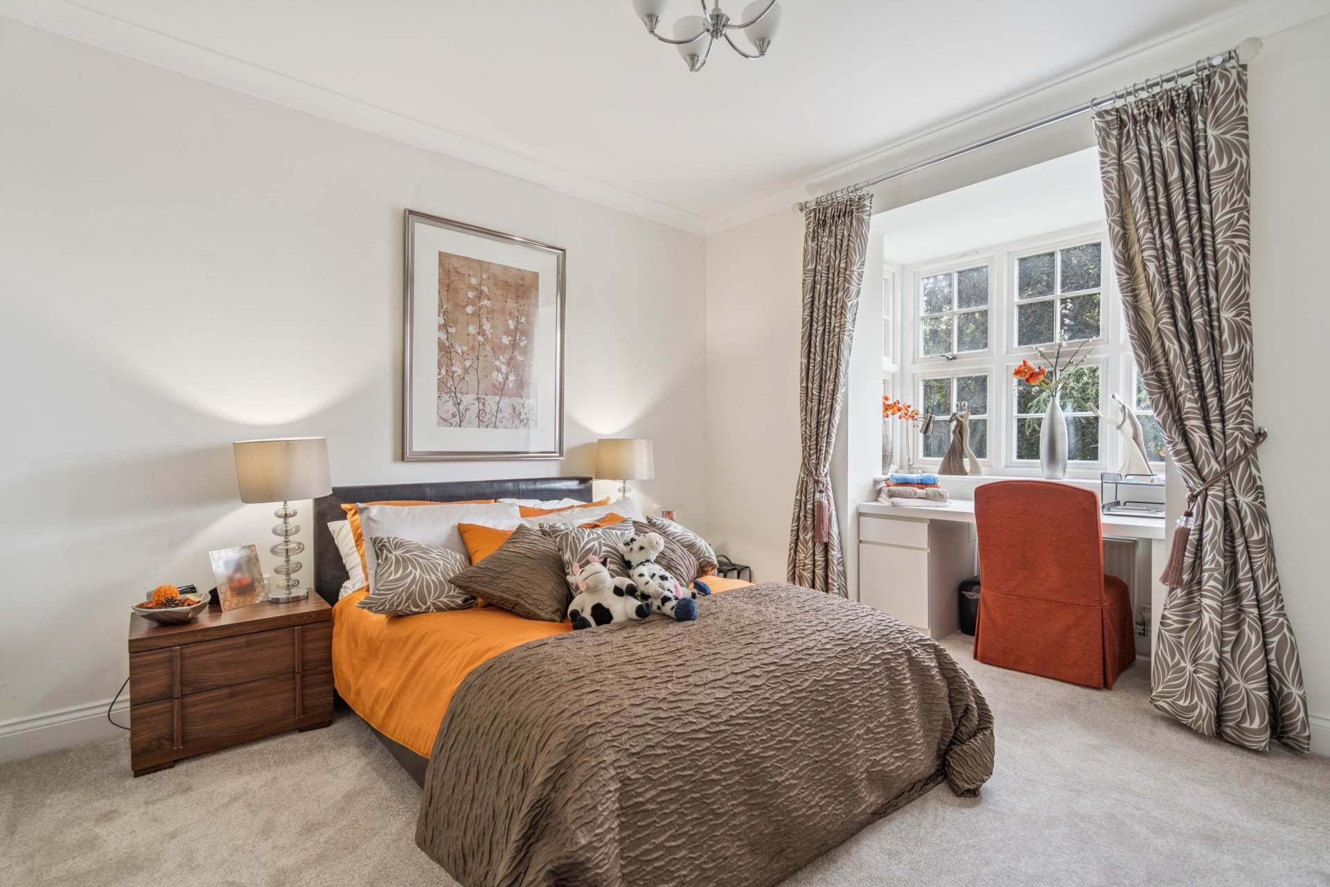 Additional Property Image 2 bedroom Mews for sale in Tring 12