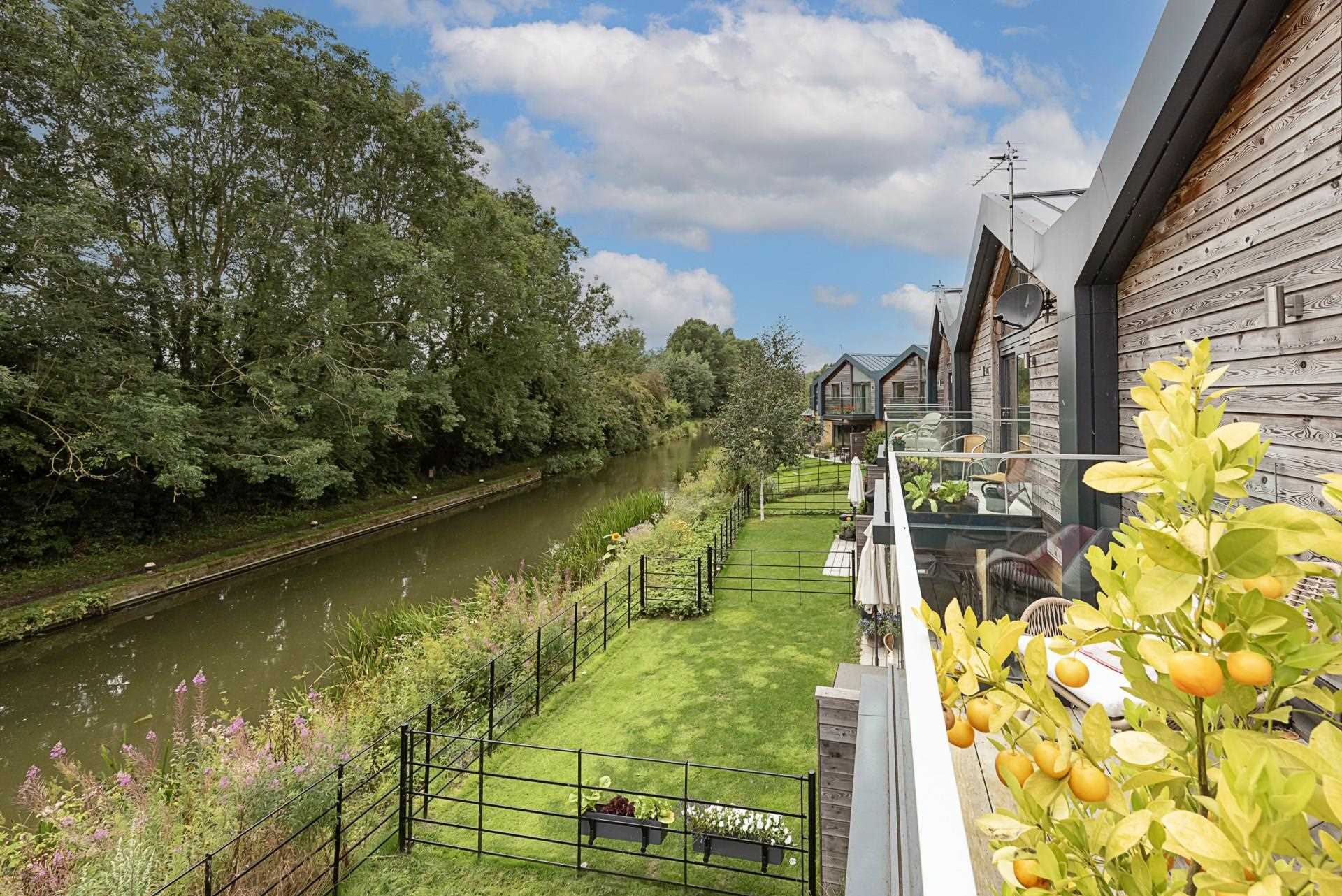 Additional Property Image 3 bedroom House for sale in Tring 31