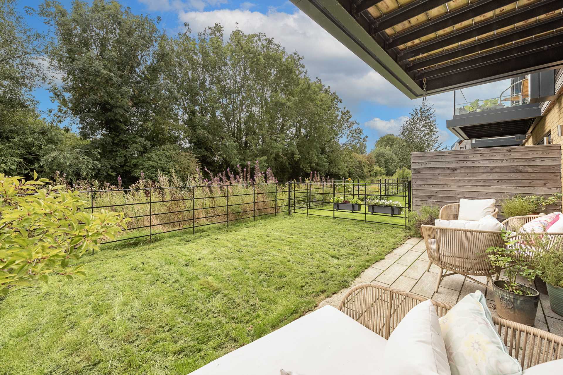 Additional Property Image 3 bedroom House for sale in Tring 35