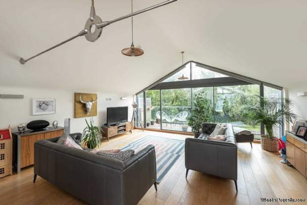 Additional Property Image 3 bedroom House for sale in Tring 2
