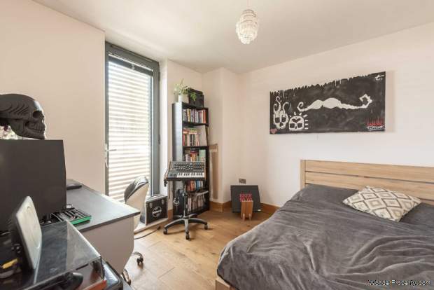 Additional Property Image 3 bedroom House for sale in Tring 12