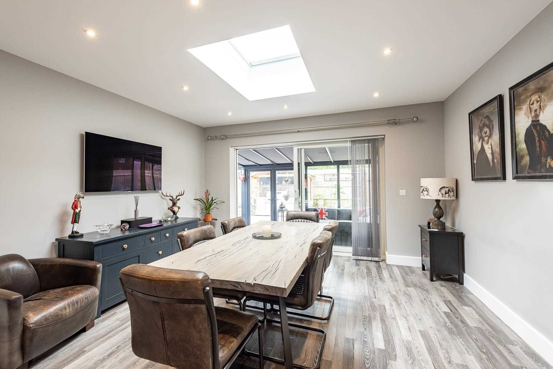 Additional Property Image 4 bedroom Detached for sale in Tring 5