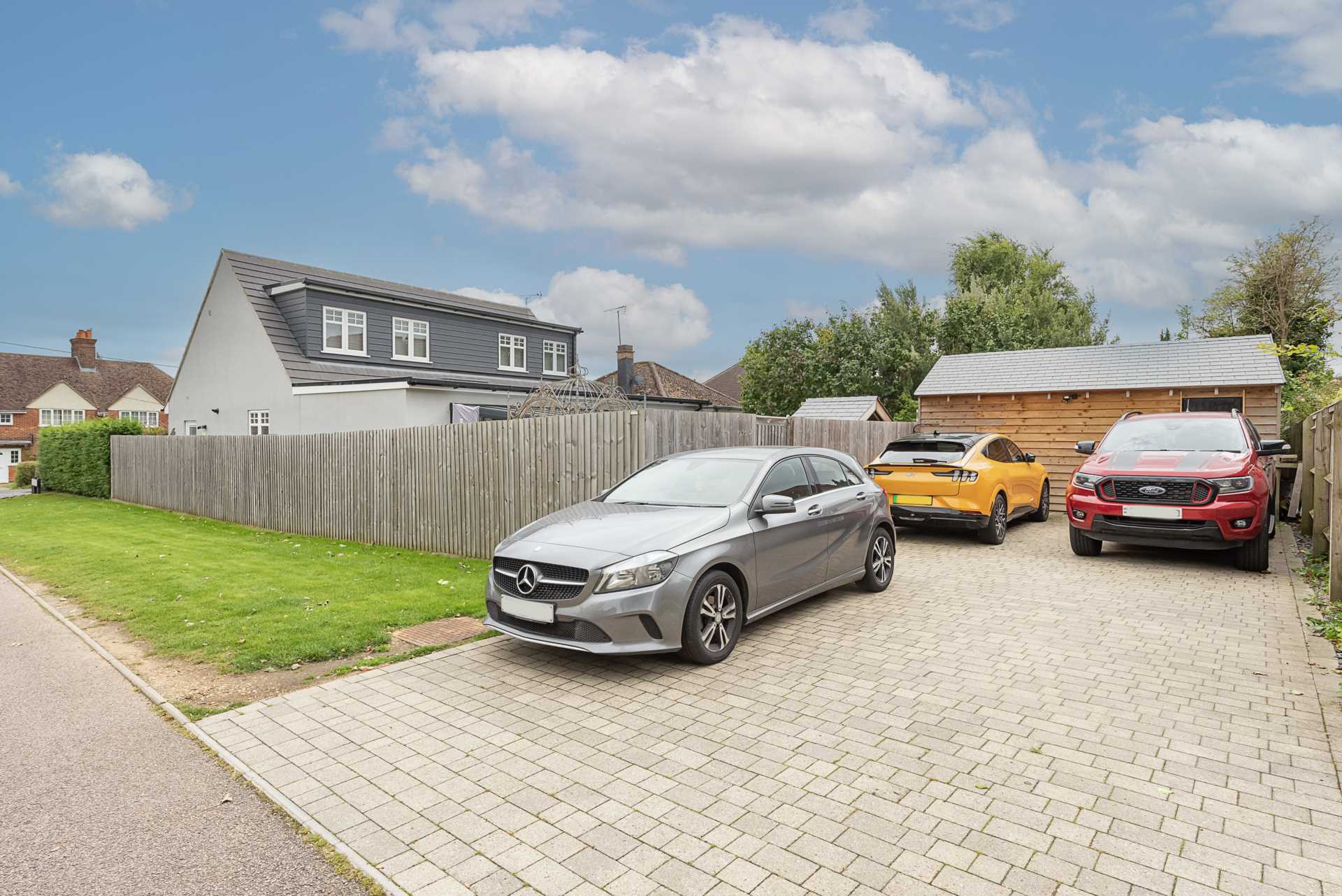 Additional Property Image 4 bedroom Detached for sale in Tring 27