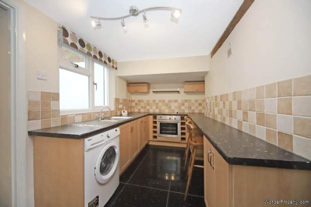 Additional Property Image 2 bedroom Terraced for sale in Tring 4