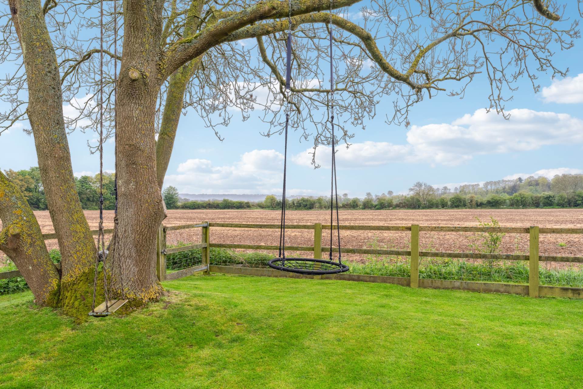 Additional Property Image 6 bedroom Detached for sale in Tring 29
