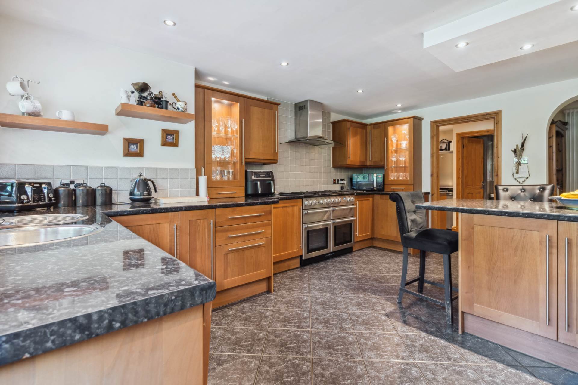 Additional Property Image 4 bedroom Semi Detached for sale in Tring 7