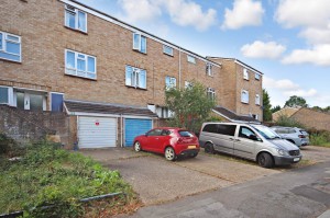 6 bedroom Town House for sale in Tring