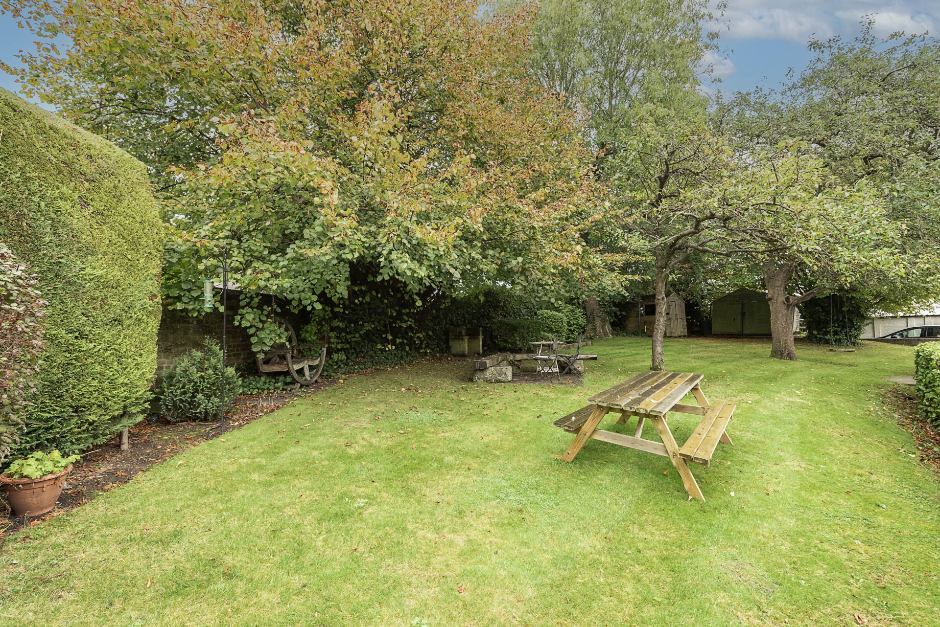 Additional Property Image 1 bedroom Apartment for sale in Tring 11