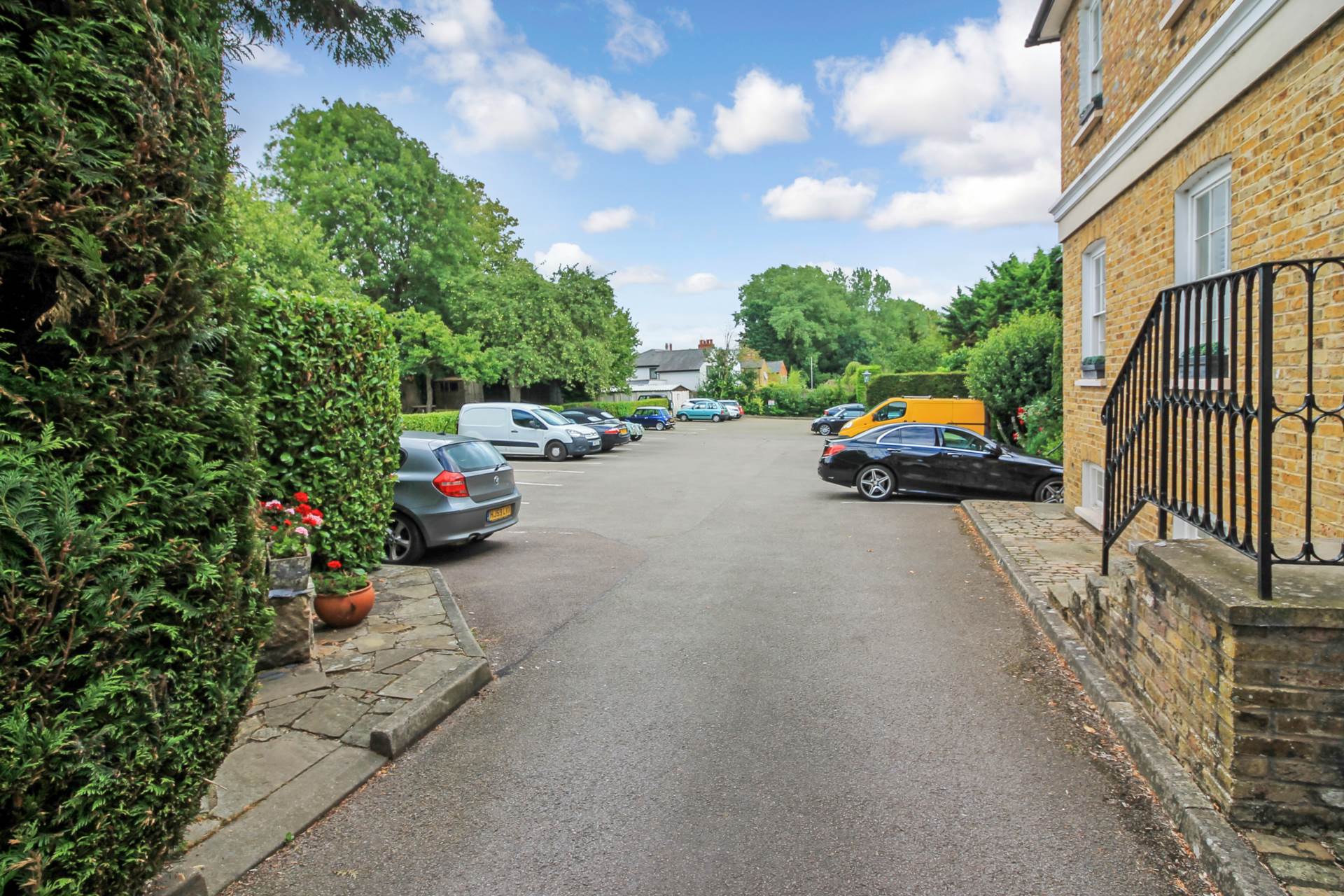 Additional Property Image 1 bedroom Apartment for sale in Tring 13