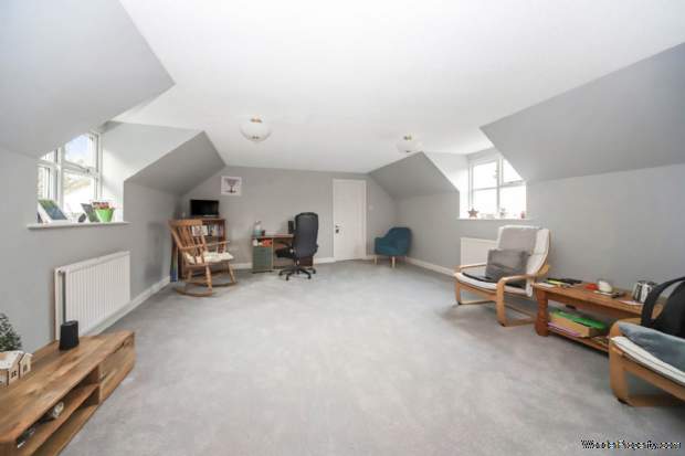 Additional Property Image 2 bedroom Apartment for sale in Tring 2
