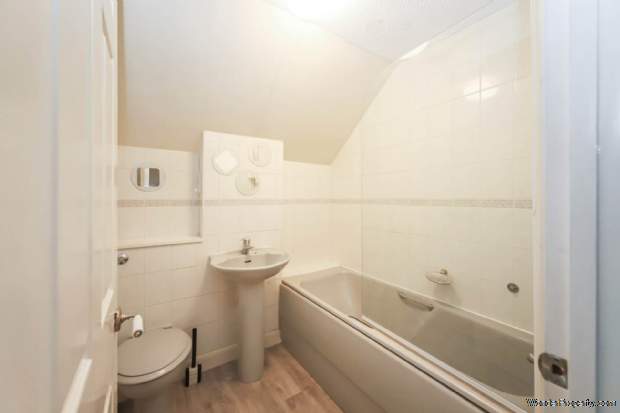 Additional Property Image 2 bedroom Apartment for sale in Tring 8