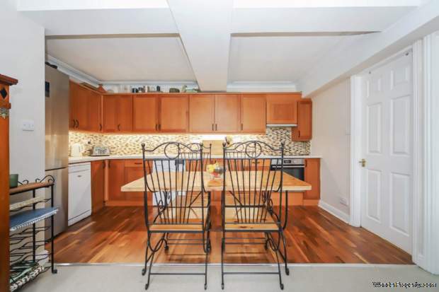 Additional Property Image 2 bedroom Flat for sale in Tring 9