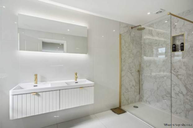 Additional Property Image 6 bedroom Detached for sale in Aylesbury 12
