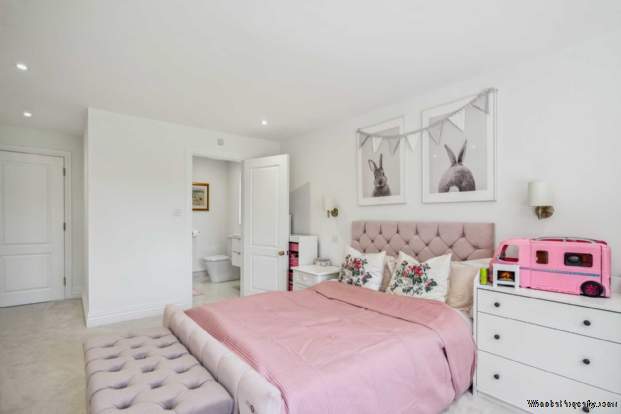Additional Property Image 6 bedroom Detached for sale in Aylesbury 7