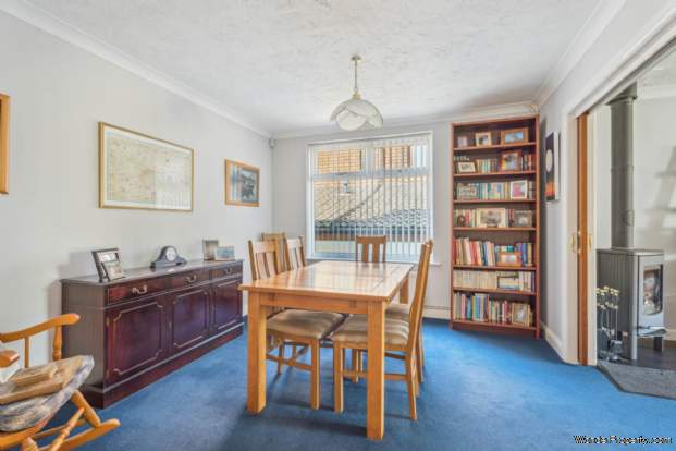 Additional Property Image 5 bedroom Detached for sale in Aylesbury 5