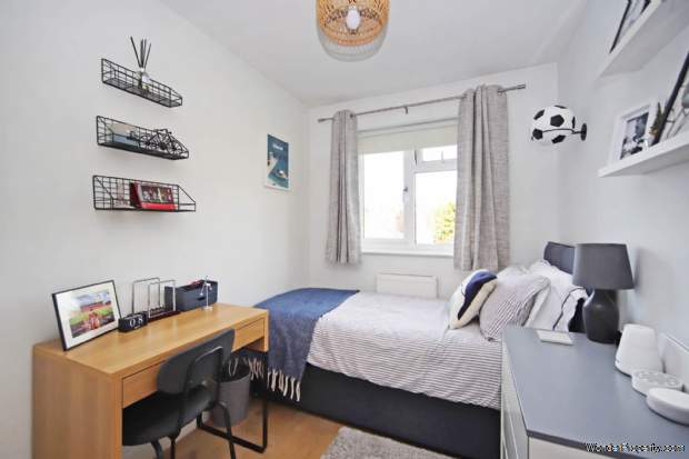 Additional Property Image 3 bedroom Terraced for sale in Tring 7