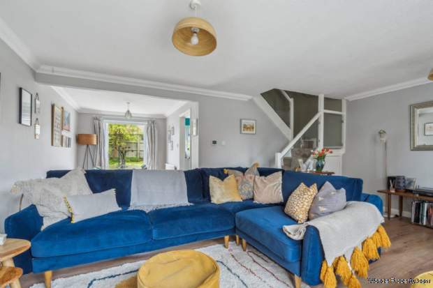 Additional Property Image 3 bedroom Semi Detached for sale in Tring 2