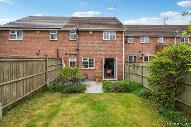 Additional Property Image 3 bedroom Semi Detached for sale in Tring 9