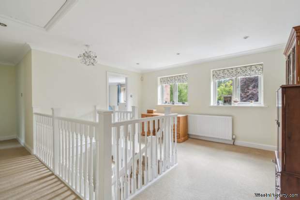 Additional Property Image 5 bedroom Detached for sale in Aylesbury 20