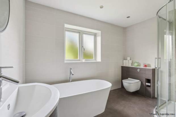 Additional Property Image 5 bedroom Detached for sale in Aylesbury 10