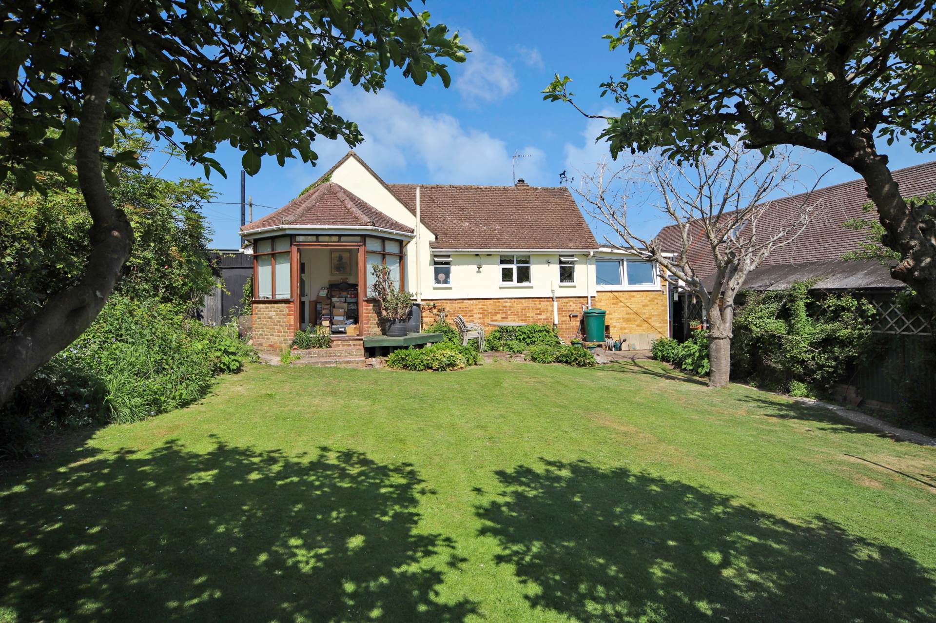 Additional Property Image 3 bedroom Detached Bungalow for sale in Leighton Buzzard 2