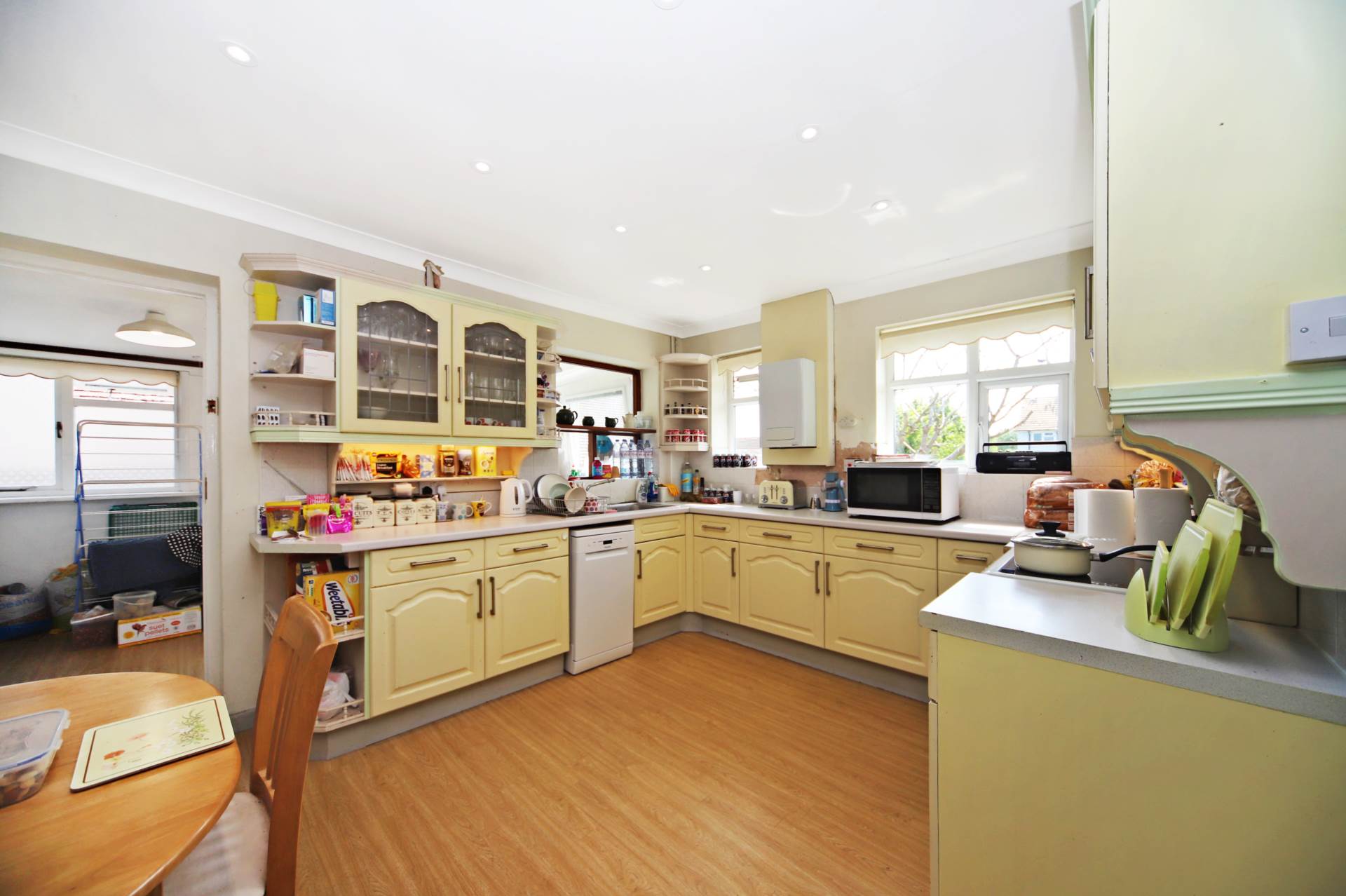 Additional Property Image 3 bedroom Detached Bungalow for sale in Leighton Buzzard 7
