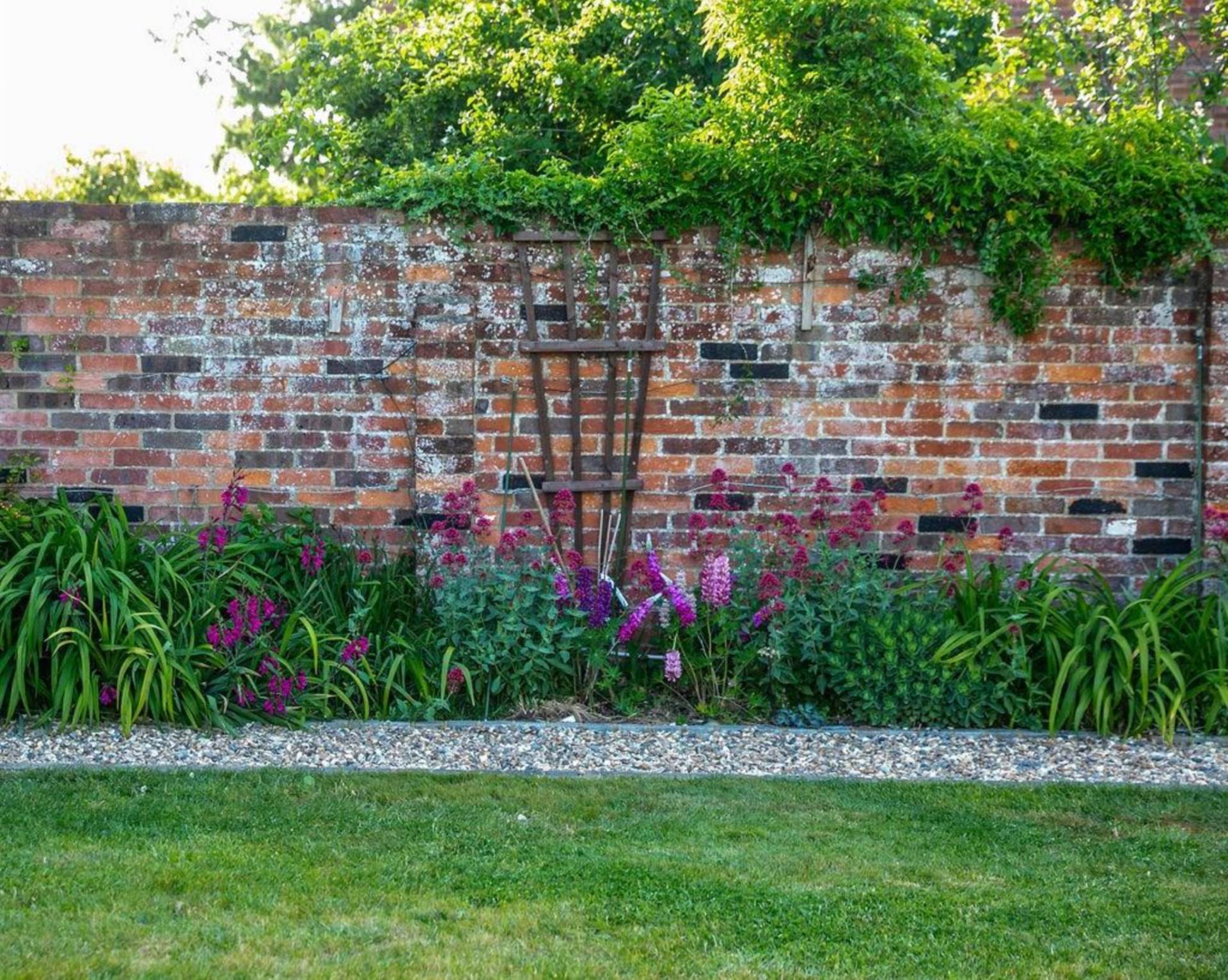 Additional Property Image 3 bedroom Detached for sale in Leighton Buzzard 39