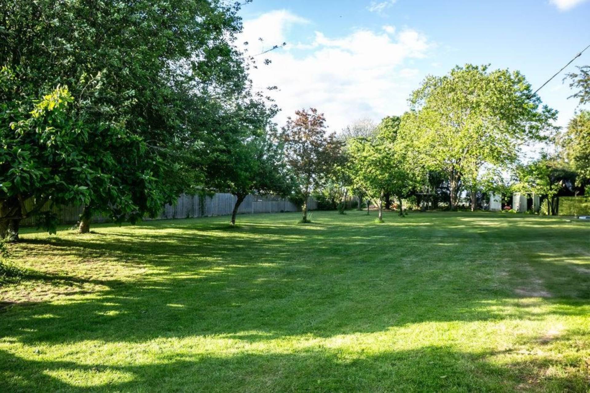 Additional Property Image 3 bedroom Detached for sale in Leighton Buzzard 43